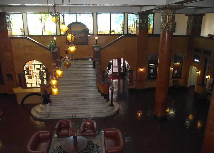 Hotel Gadsden