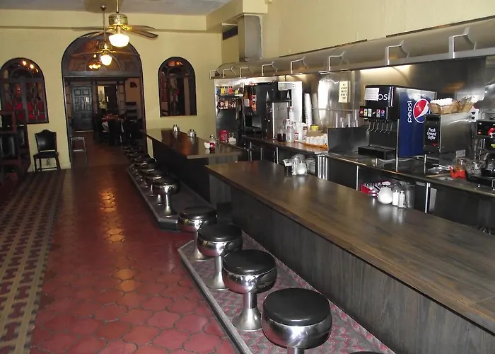 Hotel Gadsden