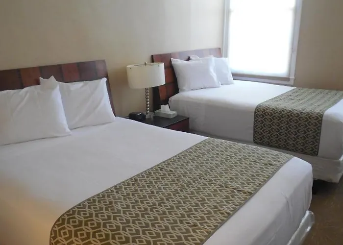Gadsden Hotel 3*
